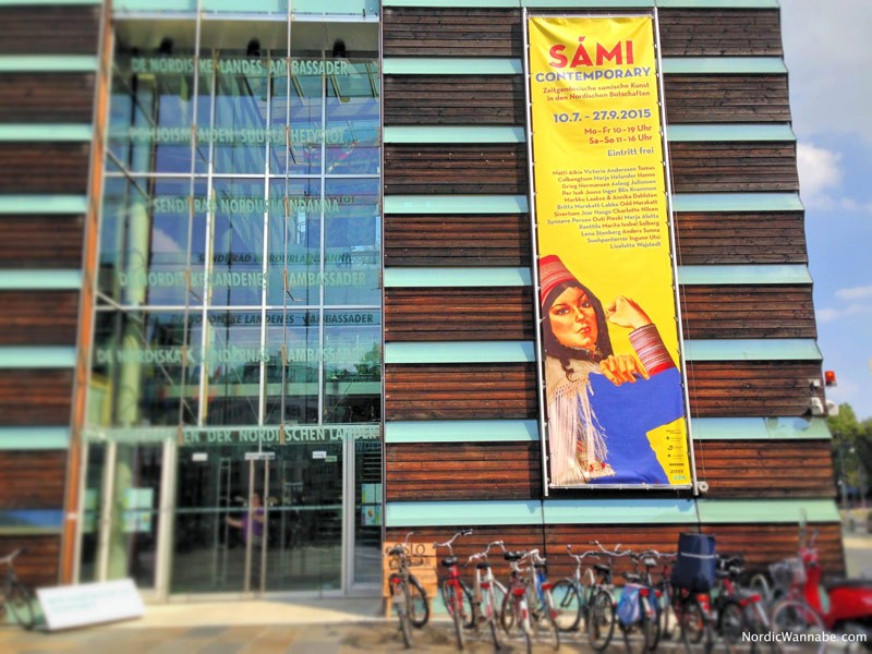 SÁMI CONTEMPORARY Sami Samen Ausstellung Norwegen Schweden Finnland Skandinavien Felleshus Nordische Botschaften Rentiere Joik