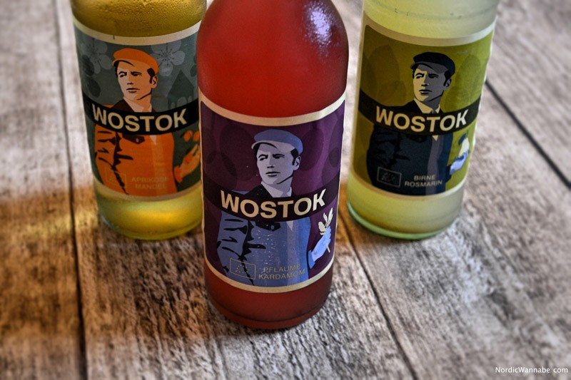 Wostok Limonade, Brause, Glasflasche, vegan, Pflaume, Kardamom, Birne, Rosmarin, Aprikose, Mandel, neu, Flasche mit Mann, alkoholfrei, Bio,