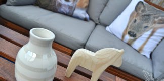 Balkon, Skandinavien-Blog, Skandinavien, Blumen, Deko, Kerzenleuchter, Kissen, Wohn Accessoires