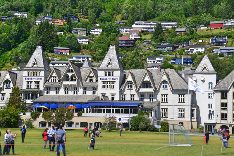 Fleischers Hotel, Voss, Norwegen, Blog, Skandinavien, VOSS Wasser, Gebirge, See, Flambahn, Norwegen in einer Nussschale, Wasser aus Voss