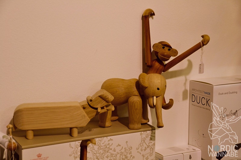 Lothar John Tischkultur, Lothar John, Tischkultur, Onlineshop, Store, Skandinavisches Design, Design, Dänemark, Schweden, Finnland , Norwegen, Skandinavien, Interior, Blog, Scandi Style, iittala, Kay Bojesen, Stelton, Architectmade, Geschirr, Keramik, Porzellan, Glas, Kosta Bodo, Royal Copenhagen, Rosendahl, Holmegaard, Rörstrand, Kähler, Design Letters, Marimekko, Georg Jensen, Arne Jacobsen,