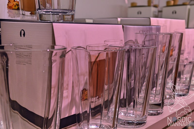 Lothar John Tischkultur, Lothar John, Tischkultur, Onlineshop, Store, Skandinavisches Design, Design, Dänemark, Schweden, Finnland , Norwegen, Skandinavien, Interior, Blog, Scandi Style, iittala, Kay Bojesen, Stelton, Architectmade, Geschirr, Keramik, Porzellan, Glas, Kosta Bodo, Royal Copenhagen, Rosendahl, Holmegaard, Rörstrand, Kähler, Design Letters, Marimekko, Georg Jensen, Arne Jacobsen, 