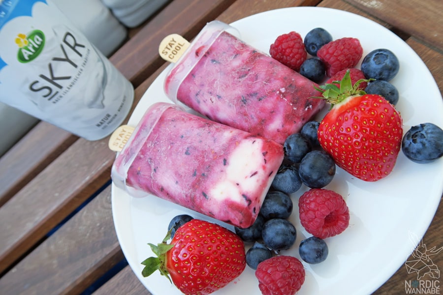 Skyr-Eis, Skyr, Eis, Homemade, gesund, vegetarisch, Magerquark, Island, Skandinavien, Blog, hygge, Arla, Blaubeeren, Erdbeeren, Himbeeren, Depot, Hygge-Eis, lecker, einfach,