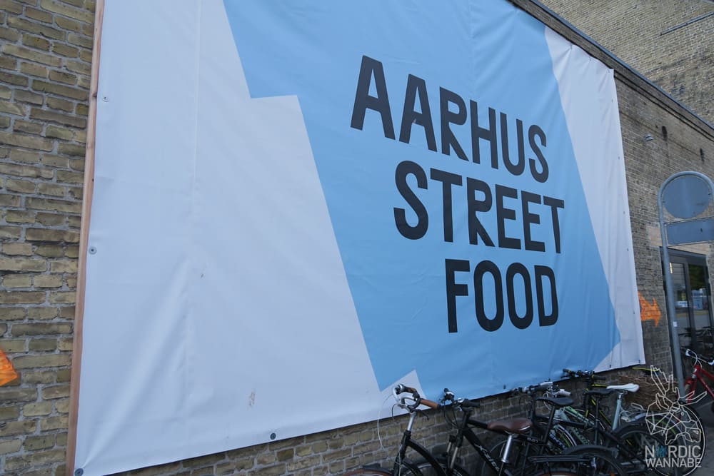 Reise, Urlaub, Erfahrungen, Aarhus, Århus, Visitaarhus, CABINN, Kähler, Royal Copenhagen, La Cabra, Shopping, Einkaufen, Hotel, Übernachten, Reisetipps, Reisebericht, Streetfood Market, Hygge, Bolia, Plastik Boy, Regenbogen, Regnbogengang, Aros, Den Gamle By, Krake, Botanischer Garten, Dok1, Dome of Visions, Bruins Galleri, Sinnerup,