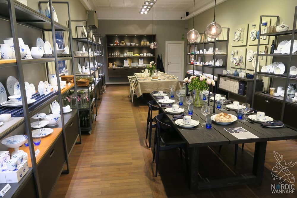 Reise, Urlaub, Erfahrungen, Aarhus, Århus, Visitaarhus, CABINN, Kähler, Royal Copenhagen, La Cabra, Shopping, Einkaufen, Hotel, Übernachten, Reisetipps, Reisebericht, Streetfood Market, Hygge, Bolia, Plastik Boy, Regenbogen, Regnbogengang, Aros, Den Gamle By, Krake, Botanischer Garten, Dok1, Dome of Visions, Bruins Galleri, Sinnerup,