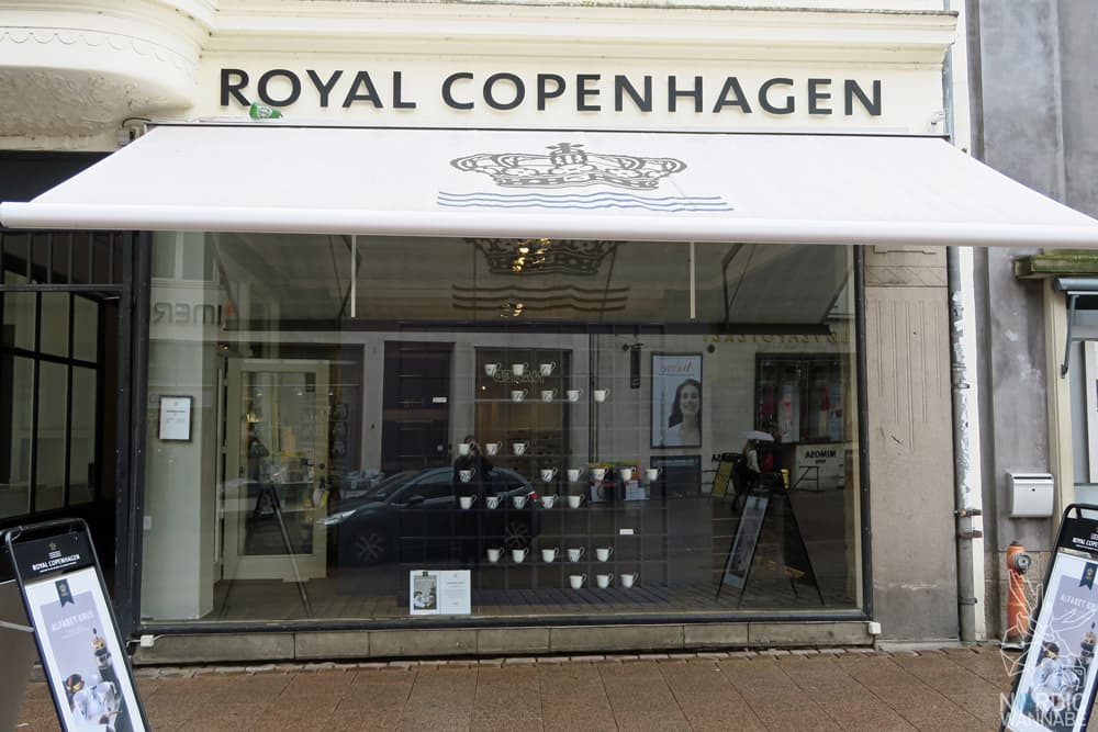 Reise, Urlaub, Erfahrungen, Aarhus, Århus, Visitaarhus, CABINN, Kähler, Royal Copenhagen, La Cabra, Shopping, Einkaufen, Hotel, Übernachten, Reisetipps, Reisebericht, Streetfood Market, Hygge, Bolia, Plastik Boy, Regenbogen, Regnbogengang, Aros, Den Gamle By, Krake, Botanischer Garten, Dok1, Dome of Visions, Bruins Galleri, Sinnerup,