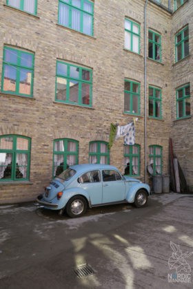 Reise, Urlaub, Erfahrungen, Aarhus, &Aring;rhus, Visitaarhus, CABINN, K&auml;hler, Royal Copenhagen, La Cabra, Shopping, Einkaufen, Hotel, &Uuml;bernachten, Reisetipps, Reisebericht, Streetfood Market, Hygge, Bolia, Plastik Boy, Regenbogen, Regnbogengang, Aros, Den Gamle By, Krake, Botanischer Garten, Dok1, Dome of Visions, Bruins Galleri, Sinnerup,