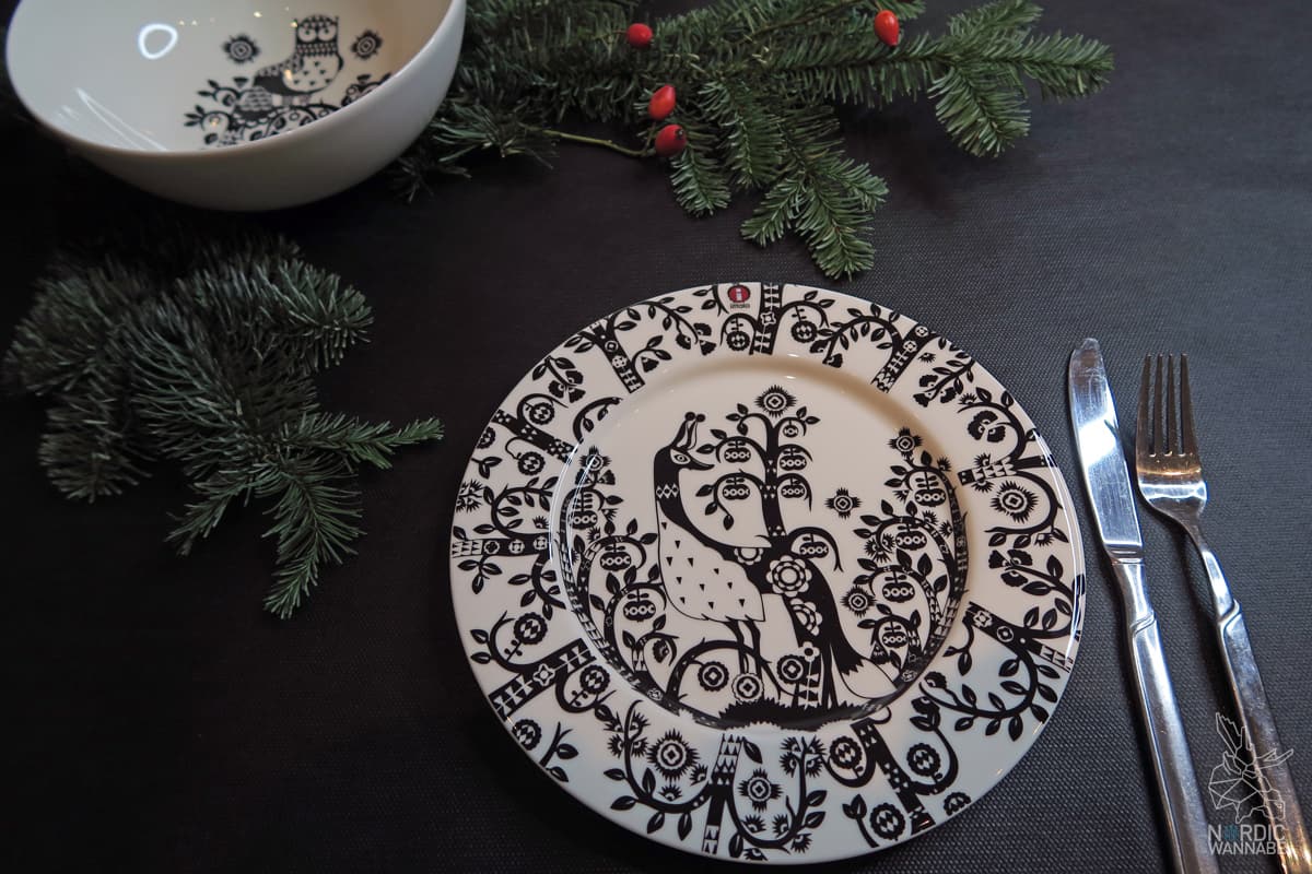 Iittala, Geschirr, Glas, Finnland, finnisches Design, Weihnachten, Skandinavisches Design, Hygge, Gemütlich, Alvar Aalto, Teelichter, Vasen, Teller, finnische Marke, Tassen, Keksdosen, skandinavische Weihnachtsdeko