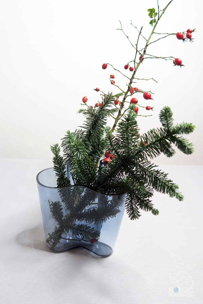 Iittala, Geschirr, Glas, Finnland, finnisches Design, Weihnachten, Skandinavisches Design, Hygge, Gemütlich, Alvar Aalto, Teelichter, Vasen, Teller, finnische Marke, Tassen, Keksdosen, skandinavische Weihnachtsdeko