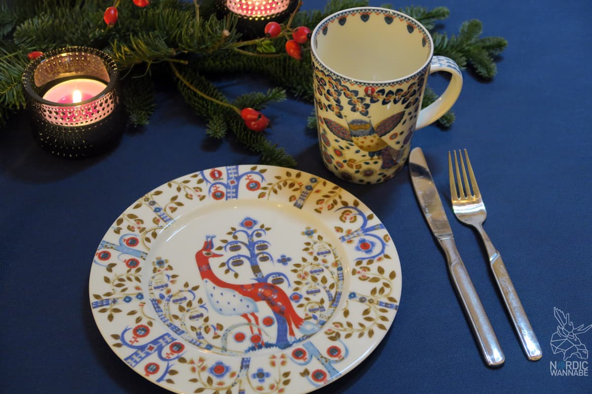 Iittala, Geschirr, Glas, Finnland, finnisches Design, Weihnachten, Skandinavisches Design, Hygge, Gemütlich, Alvar Aalto, Teelichter, Vasen, Teller, finnische Marke, Tassen, Keksdosen, skandinavische Weihnachtsdeko