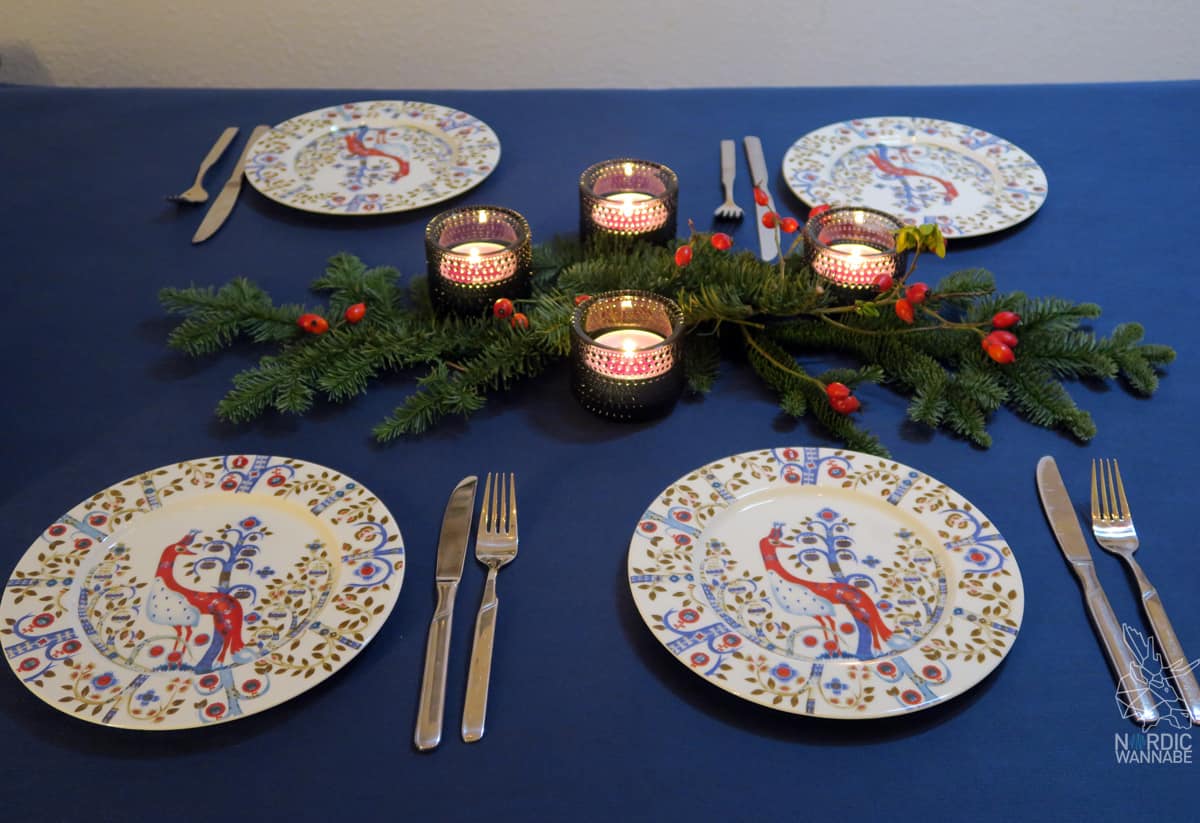 Iittala, Geschirr, Glas, Finnland, finnisches Design, Weihnachten, Skandinavisches Design, Hygge, Gemütlich, Alvar Aalto, Teelichter, Vasen, Teller, finnische Marke, Tassen, Keksdosen, skandinavische Weihnachtsdeko