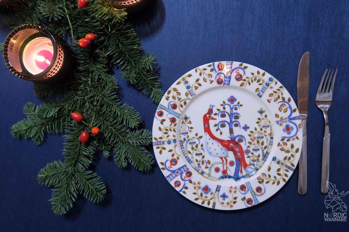 Iittala, Geschirr, Glas, Finnland, finnisches Design, Weihnachten, Skandinavisches Design, Hygge, Gemütlich, Alvar Aalto, Teelichter, Vasen, Teller, finnische Marke, Tassen, Keksdosen, skandinavische Weihnachtsdeko