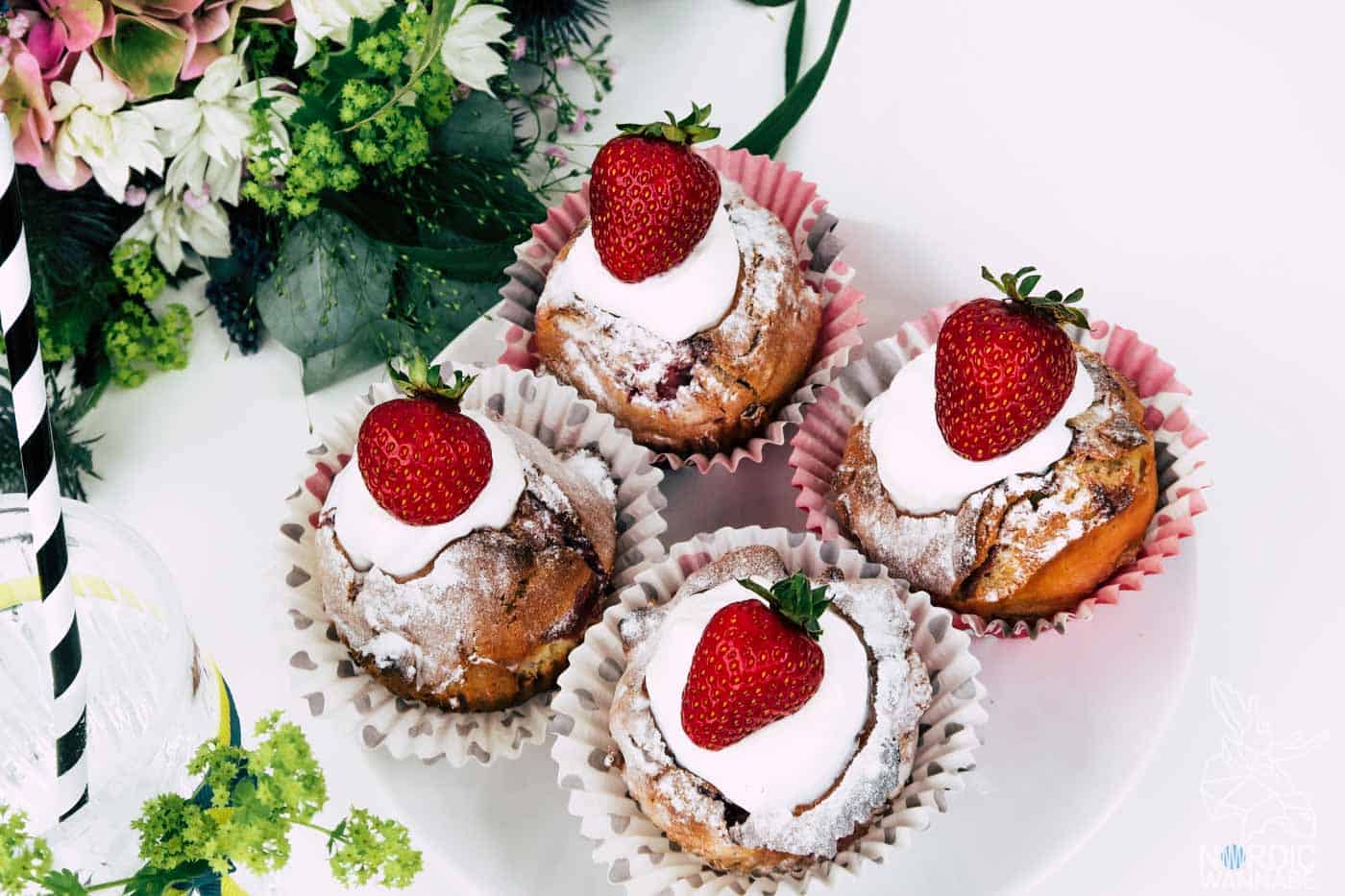 Mittsommer-Rezept, Erdbeermuffins, Schweden, Skyr Muffins, Midsommar